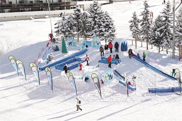 Boukty Camp - Espace Luge de luge pour les petites Les Menuires - Office de Tourisme Les Menuires