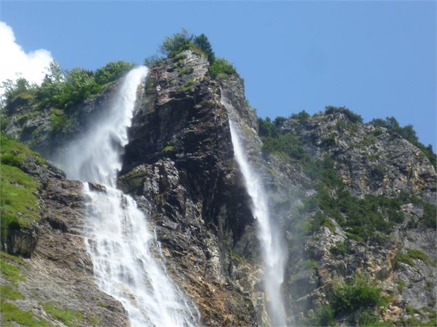 Cascade de la Vuzelle - Planay - Marie Ange Tatoud