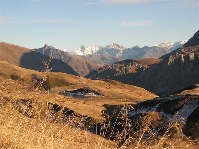 Tête Nord des Fours et Refuge du Col de la Croix du Bonhomme - K.Mandray