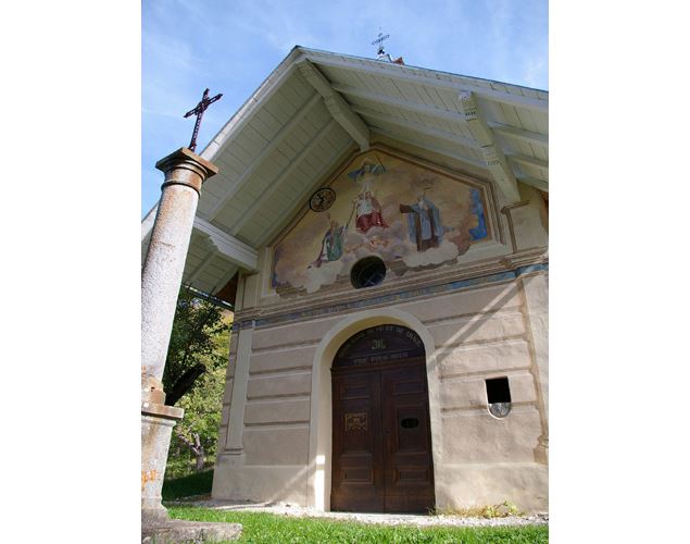 Facçade Chapelle Notre-Dame de Vie et de Grâce au Collet - OTICoeurdemaurienne