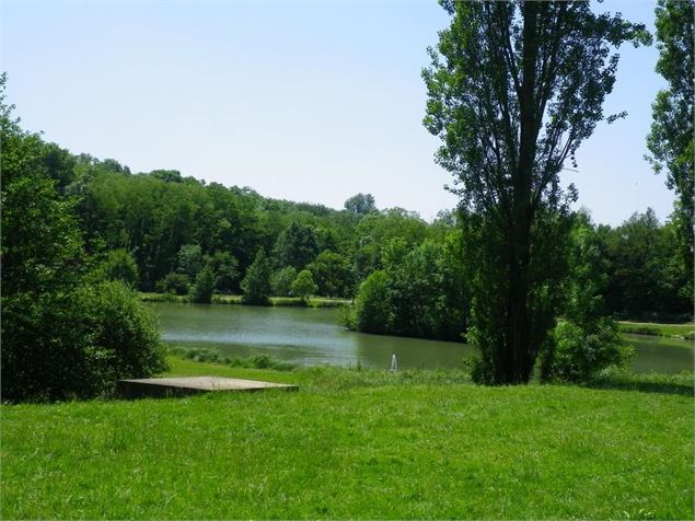 Lac Neyton, Dagneux - OT 3CM