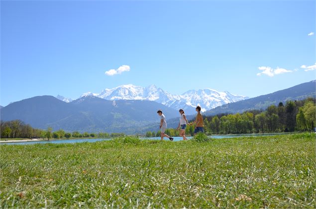 Lac de Passy côté plage - OT Passy