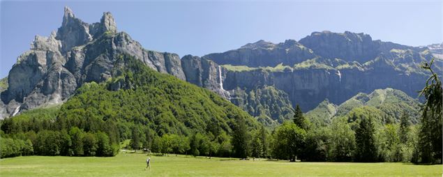 Panorama du Fer à Cheval - Office de Tourisme de Samoens