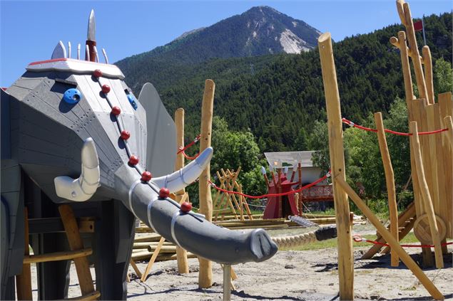 Hannibal parc, l'aire de jeux et pique-nique de Val Cenis, à Bramans - Office de tourisme de Haute M