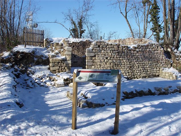 Tour de Conspectus en hiver St-Maurice-de-Rotherens St-Genix-les-Villages - OT Val Guiers