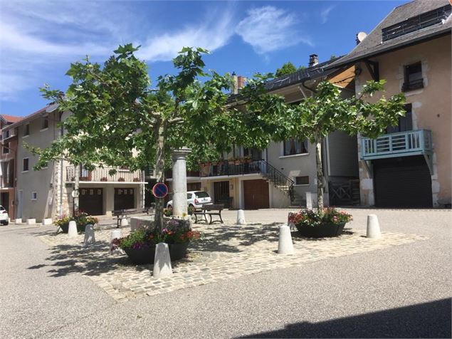 Vieux bourg de Crusielles - Alter'Alpa Tourisme