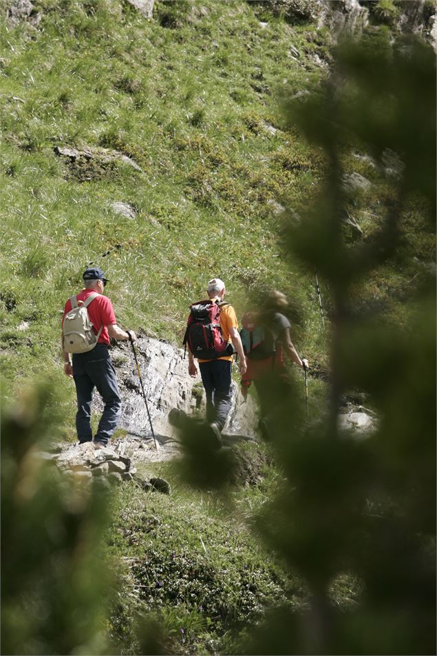 randonneur sur sentier - cchmv/jlrigault