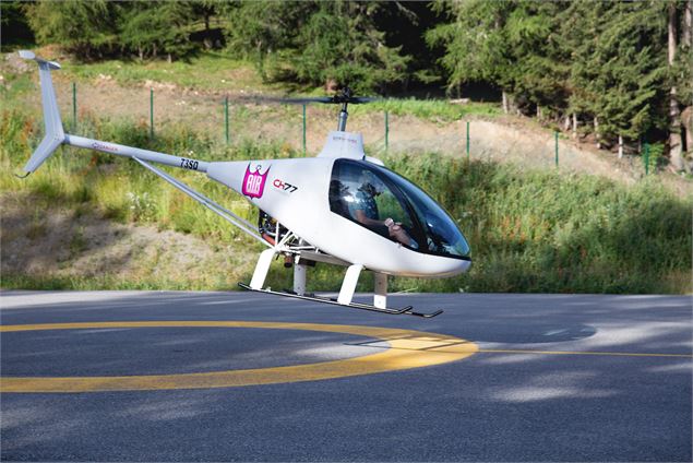 Baptême en hélicoptère - AIR La Plagne / AIR Tarentaise