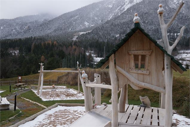 A Val-Cenis Termignon, l'aire-de-jeux de la Fennaz - OTHMV