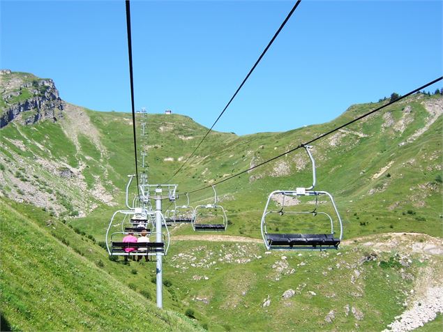 Télésiège du Haut-Fleury - Praz de Lys Sommand Tourisme