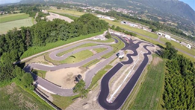 Vue aérienne du circuit - Karting du Grand Arc