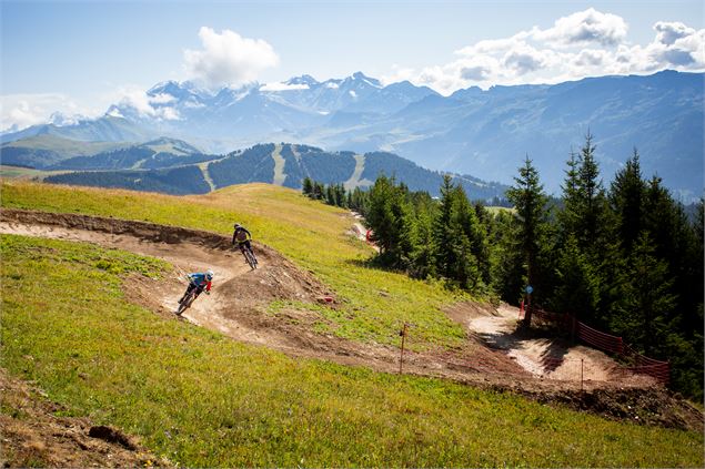 Piste DH bleue - Thuria