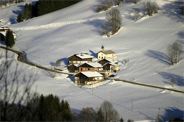 Hameau et chapelle de Saint Sauveur