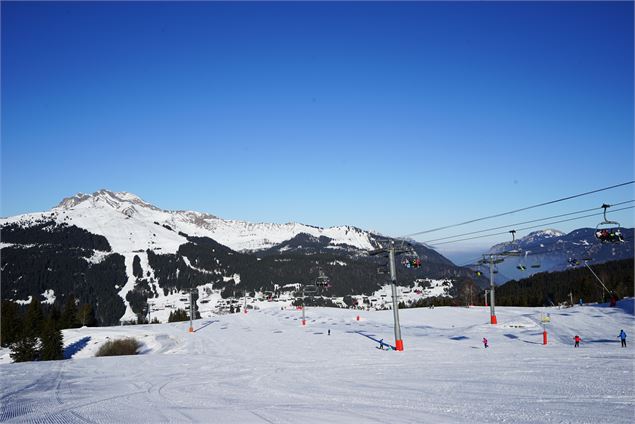 PISTE GENTIANE Les Gets - SOLEGETS