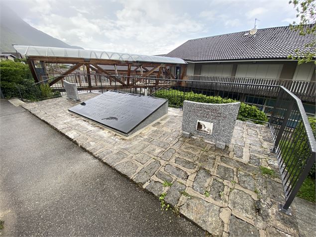 Le monument - Commune de Saint-Gingolph