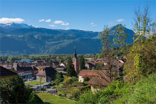 Vue ville globale - Faucigny Glières Tourisme