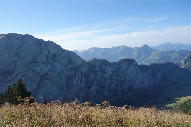 Arête du Mont Chauffé depuis la Pointe de Lachau - C.Pierron