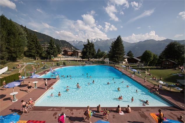 Piscine extérieure - Centre Sportif de Verbier