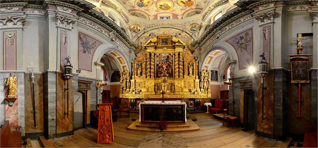 Le choeur de l'église - Mairie Avrieux