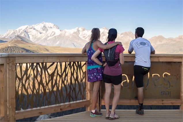 Balcon sur le Mont-Blanc aux Saisies - J. Dorol