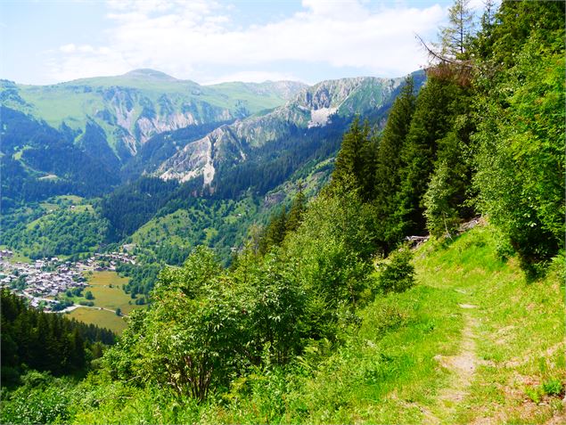 Le refuge du Plan des Gouilles par les Enclos du Seil - G. Kiener