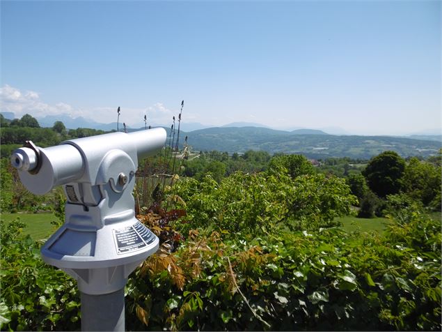 Point de vue sur les vergers longue vue Charly Andilly - ©Alter'Alpa Tourisme