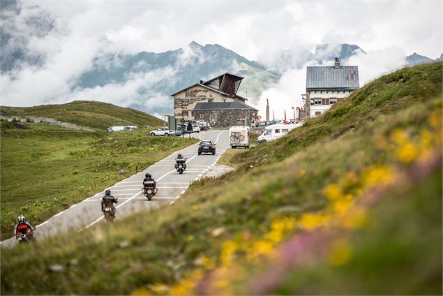 Route du Col du Petit St Bernard - hauteTarentaiseTourisme/Propaganda