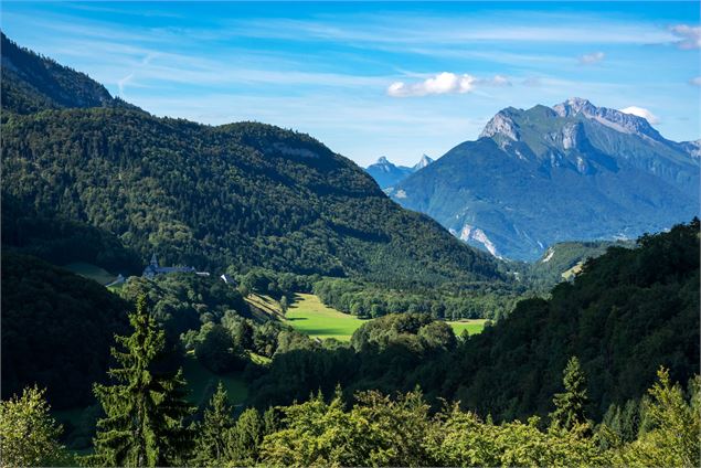 Vue sur le massif - © Savoie Mont Blanc - Lansard