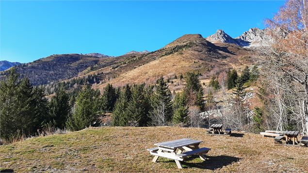 Aire de pique-nique - Saint François Longchamp Tourisme