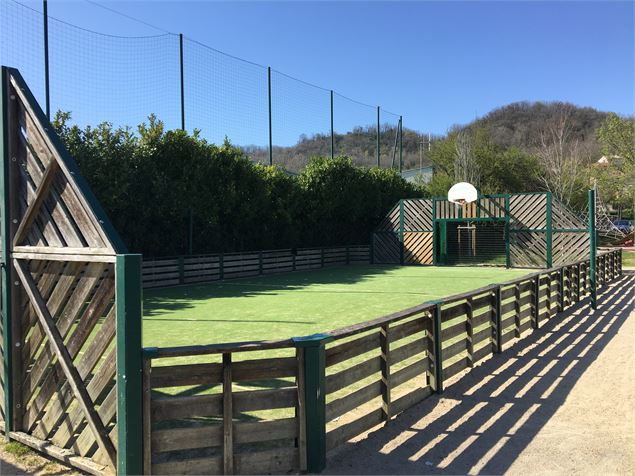 City stade rue de la Paix - Dombes Côtière Tourisme