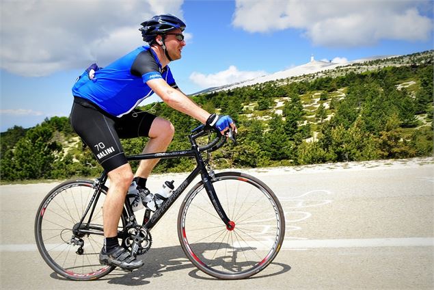 cycliste dans la montée du col de Portes - Pixabay / Ben Kerckx