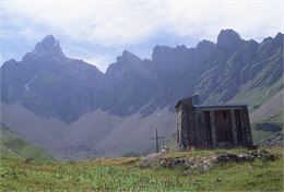 la chapelle de Doran et la Pointe Percée