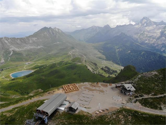 Pétanque : terrain au sommet du mont Lachat_Le Grand-Bornand - Domaine Skiable Le Grand-Bornand