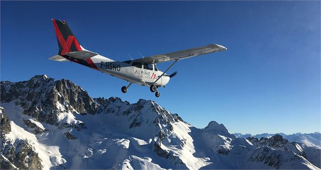 alpineairlinesaixlesbainsrivieradesalpes - Alpine Airlines