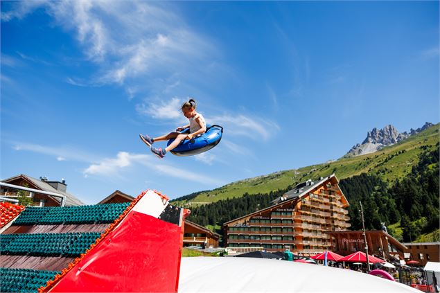 Bigairbag et Tubbing - Mottaret_Méribel - ©Sylvain Aymoz