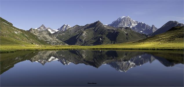 Vue Mont Blanc anguille des glaciers - P. Marot - Mairie de Séez