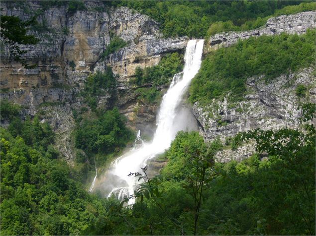 Cascade Vallée de l'Albarine Chaley Bugey - Vincent Allard