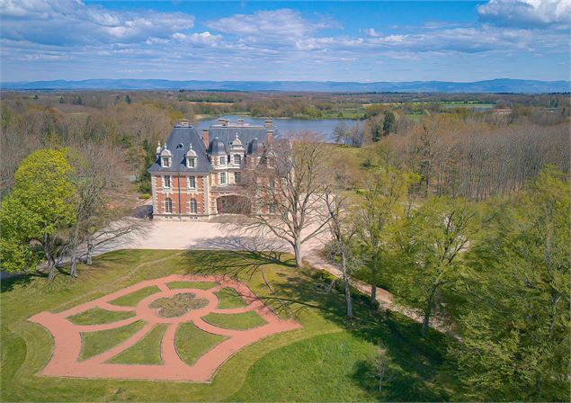 Vue du château - @Calyptone-Stephane Levy