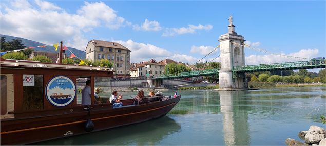 Promenade sur le Rhône - OTI Aix Riviera