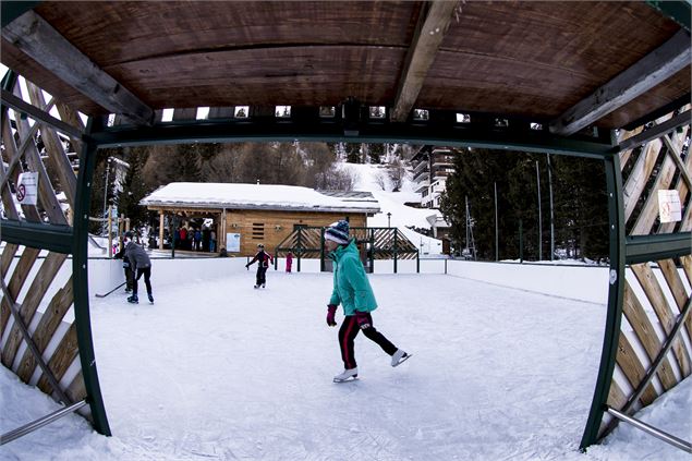 Patinoire 1800 - Thyon Région Tourisme SA