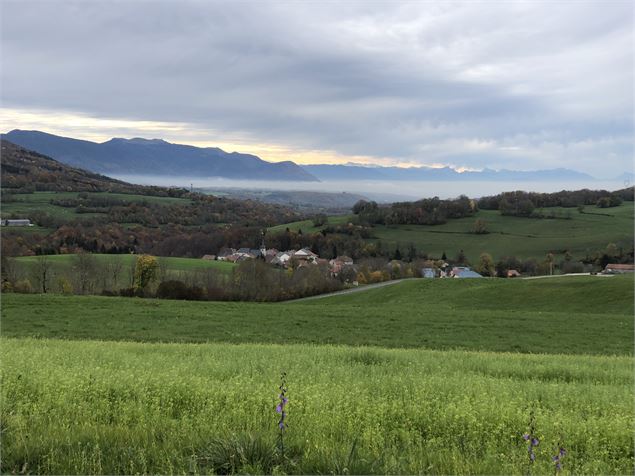 Circuit vélo : Cascade de la Charabotte et Corniche du Valromey_Champagne-en-Valromey - M.Ballet