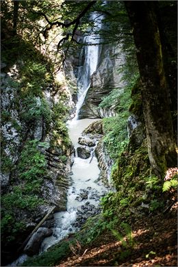 La Cascade Mystérieuse 2