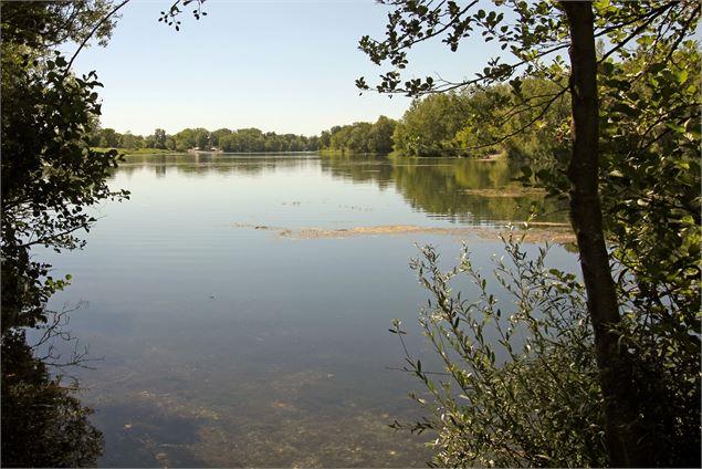 Lac des eaux bleues - La HORS DE Christophe Millot