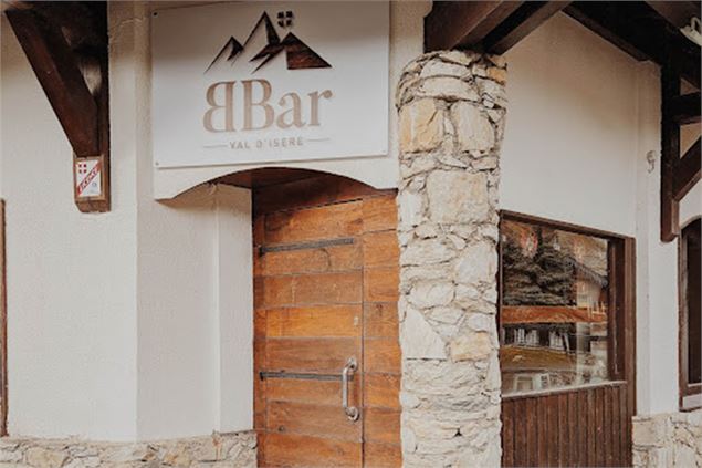 Extérieur - B'Bar - B'Bar