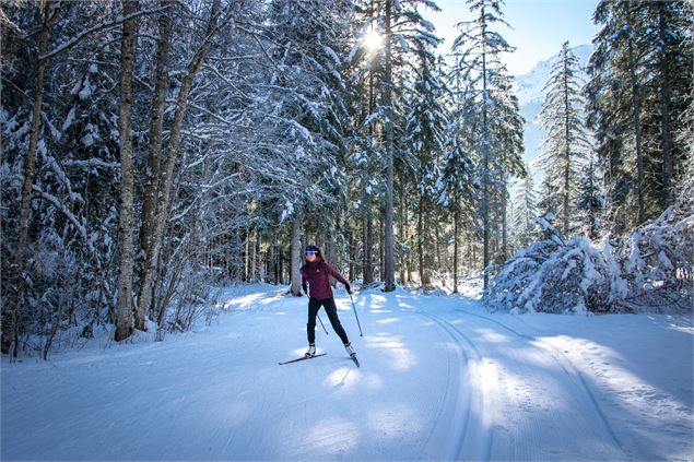 Sur le front de neige du domaine nordique 4 saisons des Contamines-Montjoie - Les Contamines Tourism