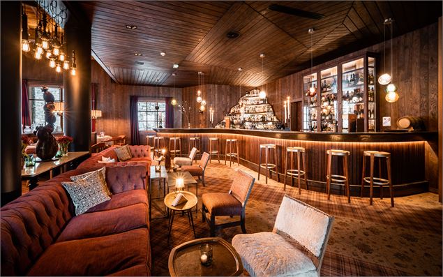 Ambiance cosy_Bar La Mourra - @yann.allegre