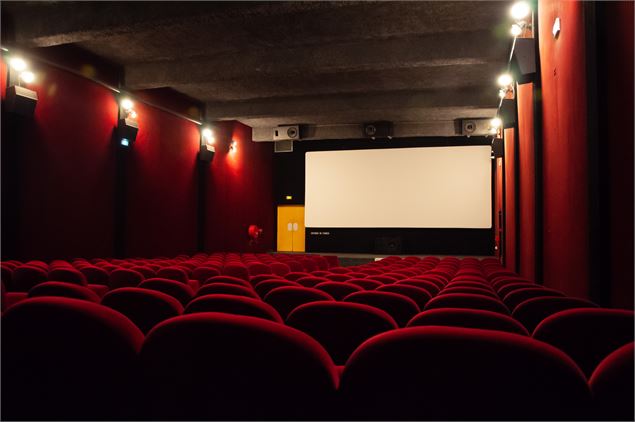 Salle de cinéma - @OT Les Carroz