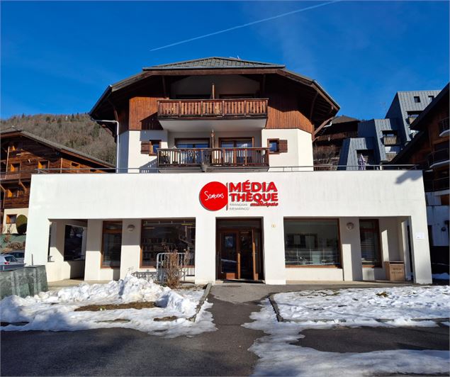 Médiathèque municipale François-Désarnod_Samoëns - Mairie de Samoëns