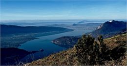 vue sur lac - Christophe Bellato