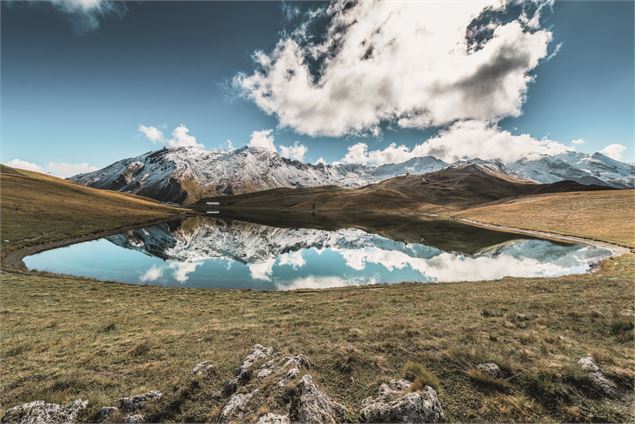 Lac de l'Ouillette l'été - Val d'Isère Tourisme